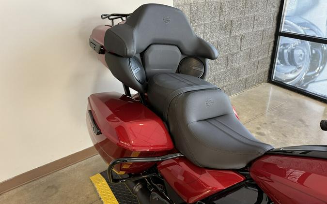 2026 Harley-Davidson® Street Glide Limited FLHXL