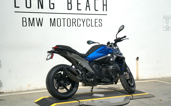 2026 BMW R 1300 R