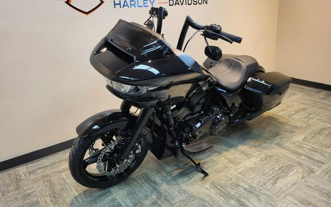 2024 Harley-Davidson® Road Glide® Vivid Black - Black Finish FLTRX