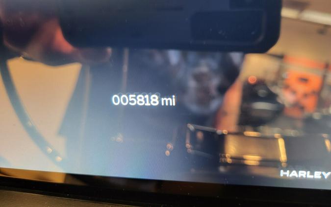 2024 Harley-Davidson® Road Glide® Vivid Black - Black Finish FLTRX