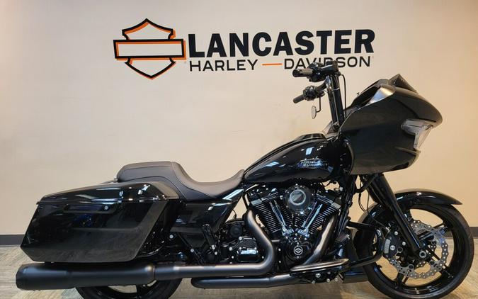 2024 Harley-Davidson® Road Glide® Vivid Black - Black Finish FLTRX