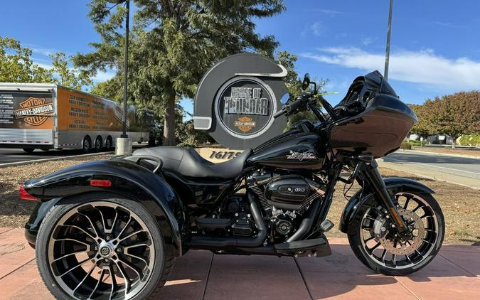 2023 Harley-Davidson® FLTRT - Road Glide® 3