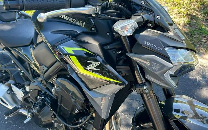 2024 Kawasaki Z900 ABS Metallic Spark Black/Metallic Matte Dark Gray