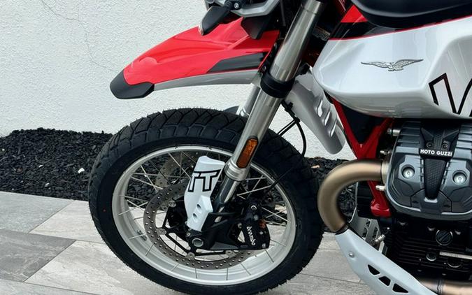 2025 Moto Guzzi V85 TT