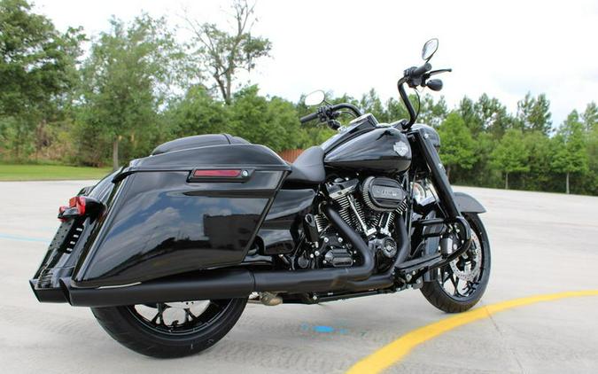 2025 Harley-Davidson® FLHRXS - Road King® Special