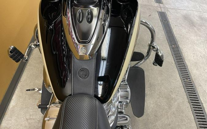2019 Indian Motorcycle® Chieftain® Classic Thunder Black / Ivory Cream