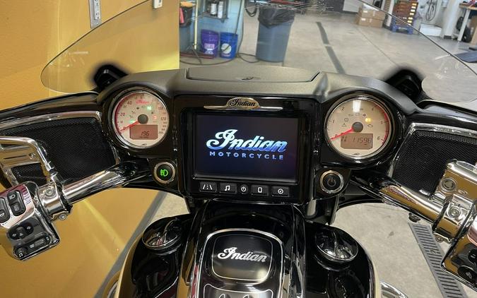 2019 Indian Motorcycle® Chieftain® Classic Thunder Black / Ivory Cream