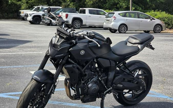 2025 Yamaha MT 07