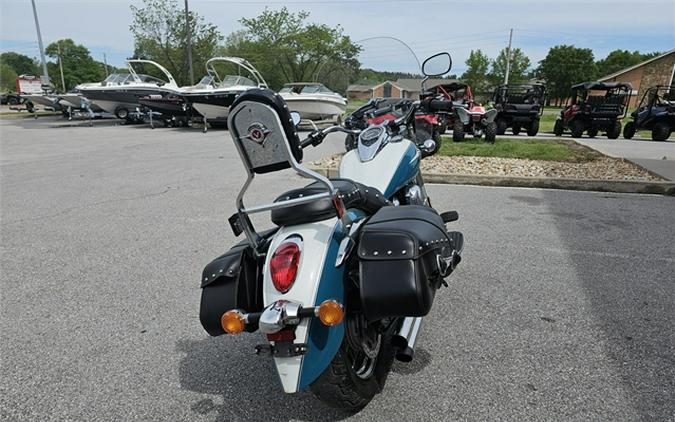 2022 Kawasaki Vulcan 900 Classic LT