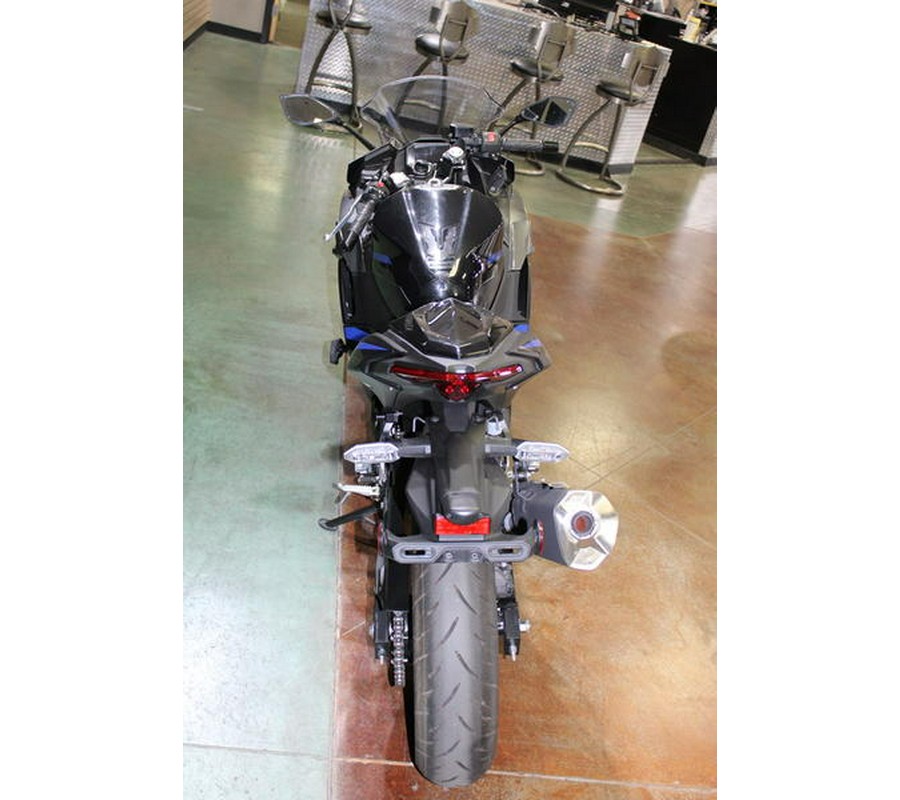 2025 Kawasaki Ninja® 500 SE ABS