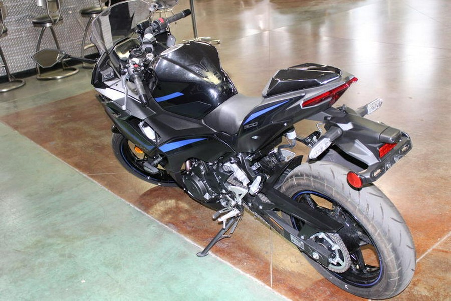 2025 Kawasaki Ninja® 500 SE ABS