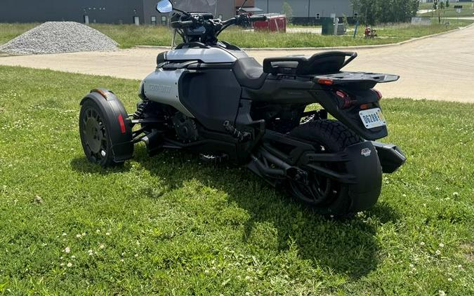 2026 Can-Am® CANYON 1330 SE6 Gray