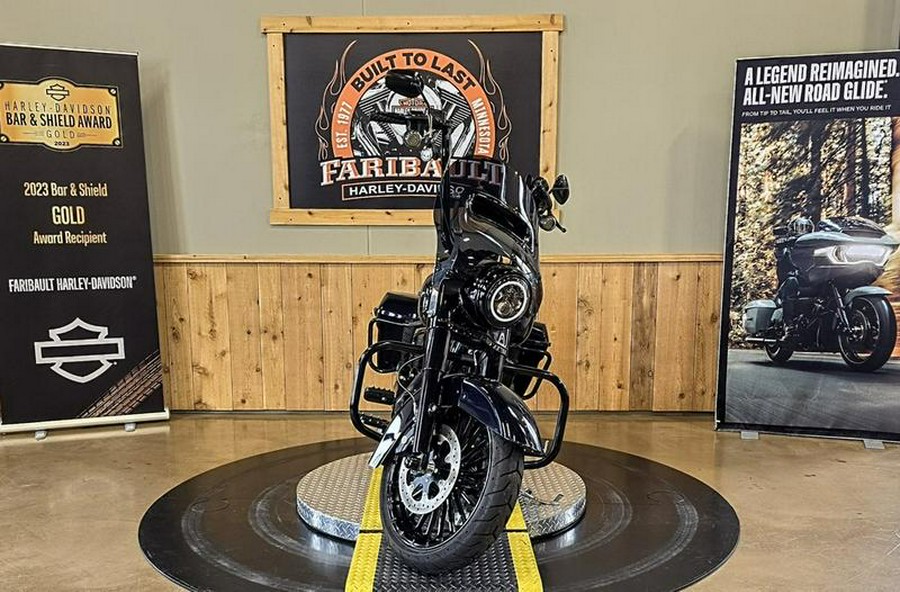 2019 Harley-Davidson® FLHRXS - Road King® Special