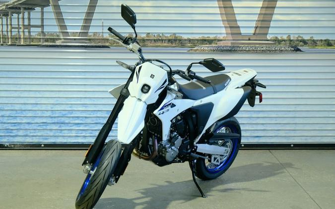 2025 Suzuki DR-Z4SM
