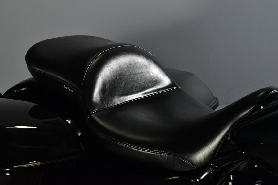 2018 Harley-Davidson Street Glide Special FLHXS