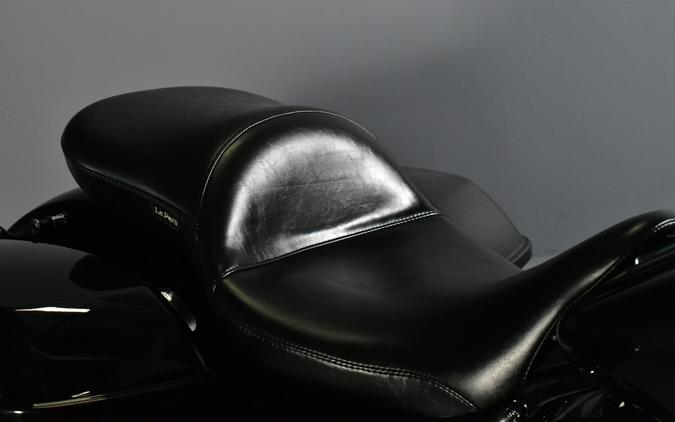 2018 Harley-Davidson Street Glide Special FLHXS