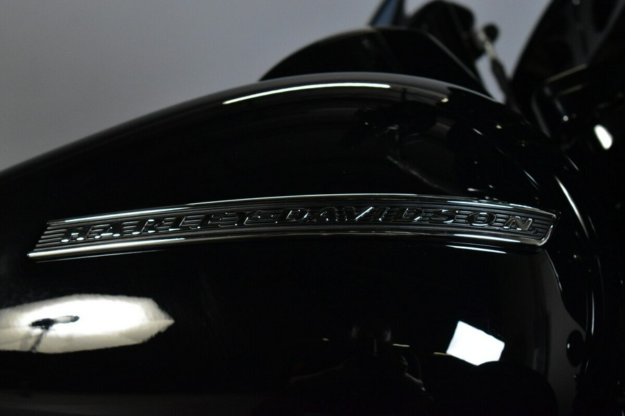 2018 Harley-Davidson Street Glide Special FLHXS