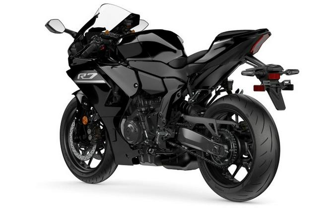 2026 Yamaha YZF-R7 Raven