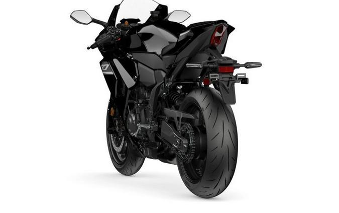 2026 Yamaha YZF-R7 Raven