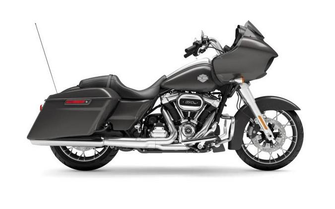 2023 Harley-Davidson Road Glide Special Review [120th Edition]