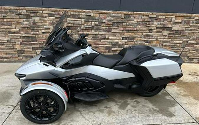 2023 Can-Am Spyder RT Review [Celebrating 2023 IFRD]