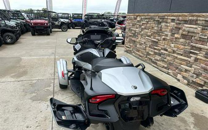 2023 Can-Am Spyder RT