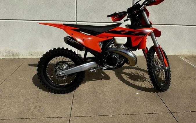 2025 KTM XC 300