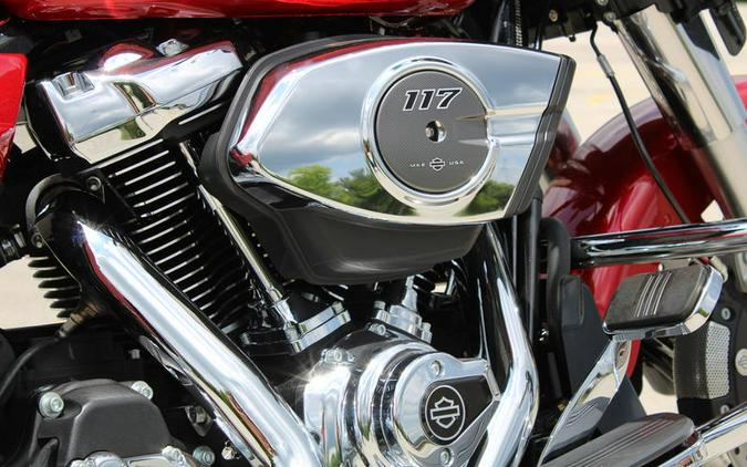 2025 Harley-Davidson® FLHX - Street Glide®