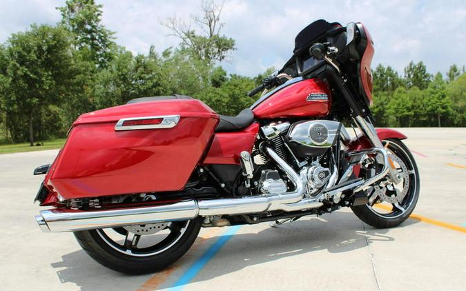 2025 Harley-Davidson® FLHX - Street Glide®