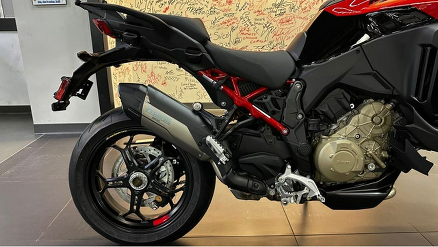 2025 Ducati Multistrada V4 Pikes Peak