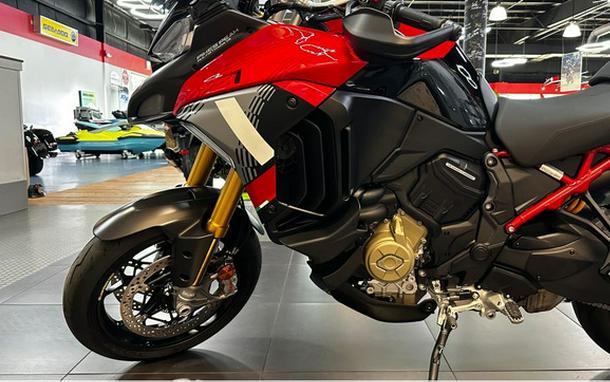 2025 Ducati Multistrada V4 Pikes Peak