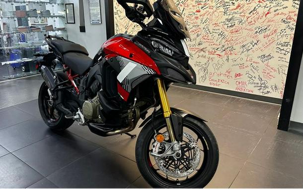 2025 Ducati Multistrada V4 Pikes Peak