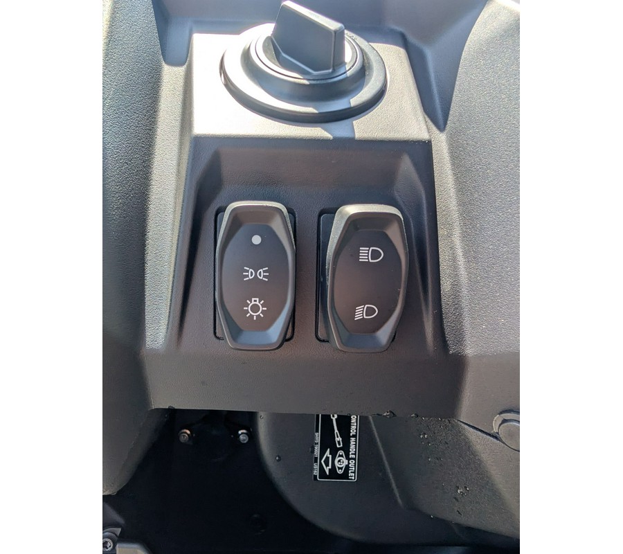 2025 CFMOTO UForce 800 XL