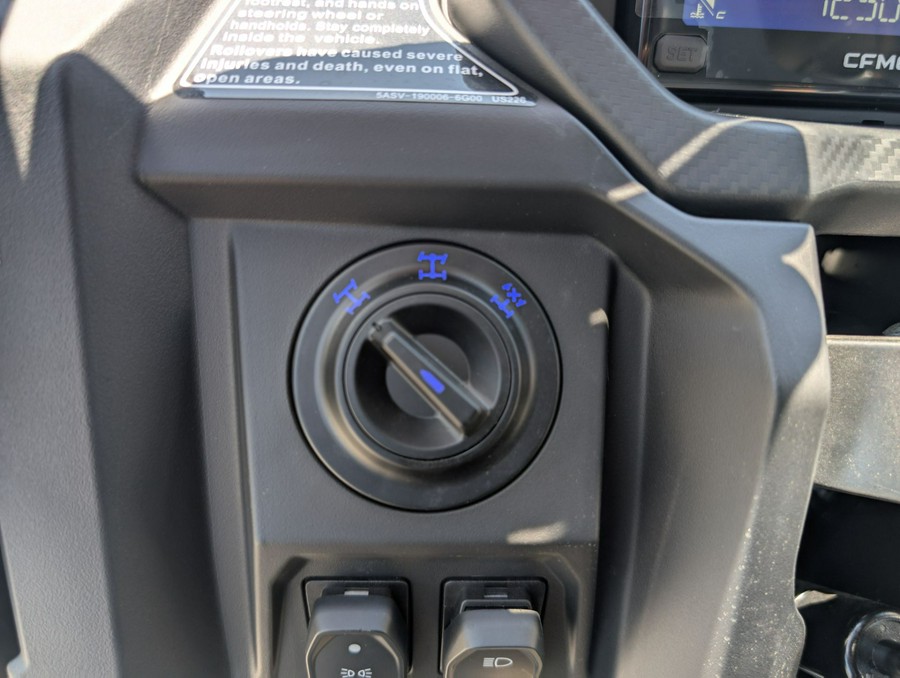 2025 CFMOTO UForce 800 XL