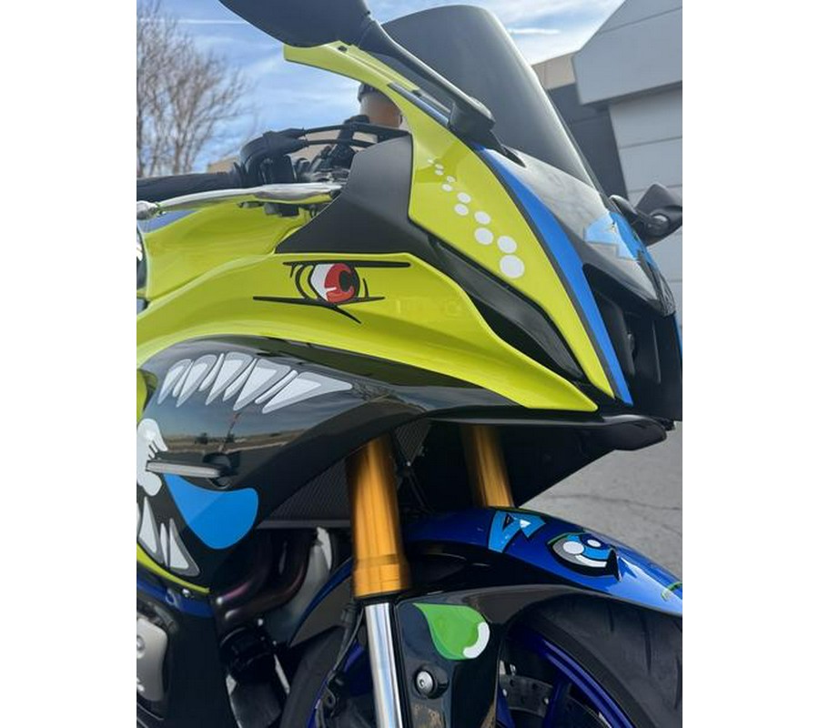 2025 Yamaha R7 Rossi Edition
