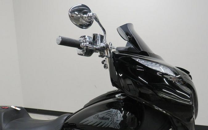 2017 Indian Motorcycle® Chieftain® Limited Thunder Black