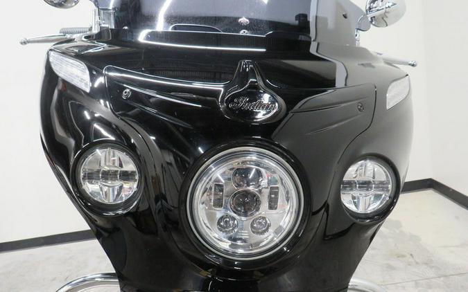 2017 Indian Motorcycle® Chieftain® Limited Thunder Black