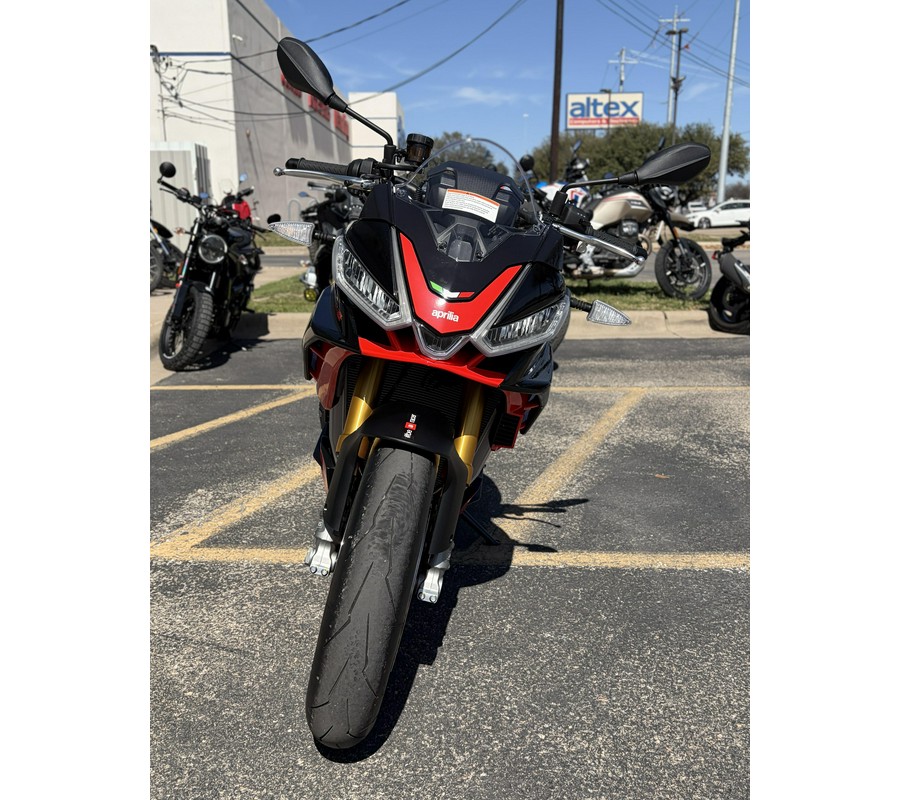 2021 Aprilia Tuono V4