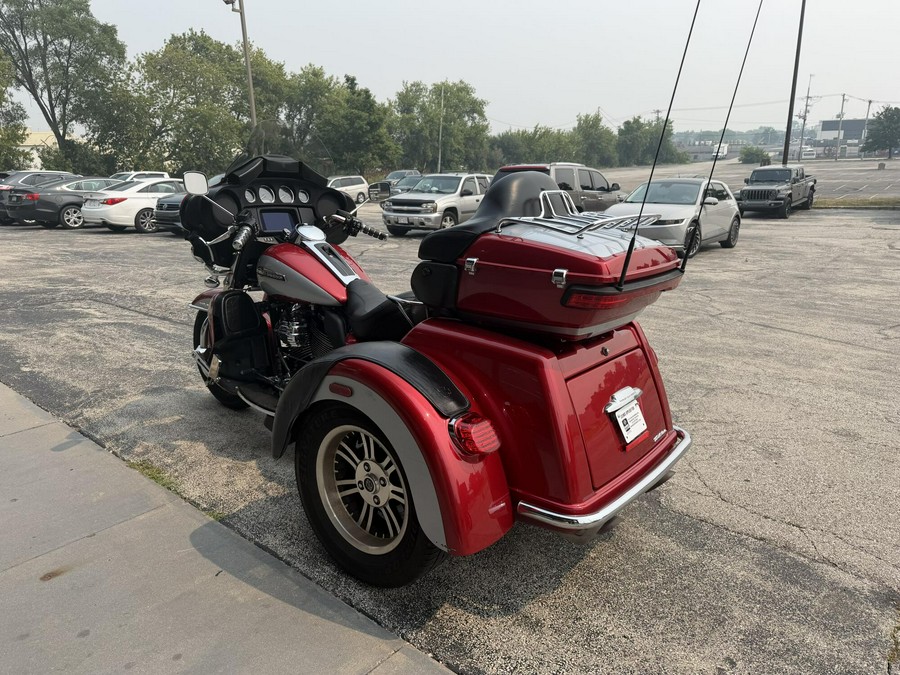 FLHTCUTG 2019 Tri Glide Ultra