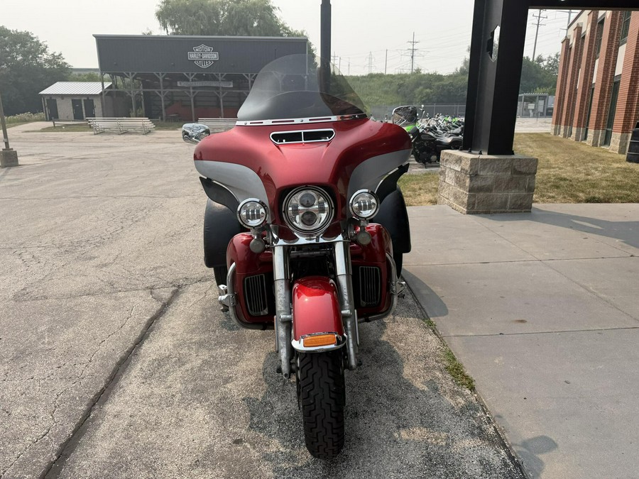 FLHTCUTG 2019 Tri Glide Ultra
