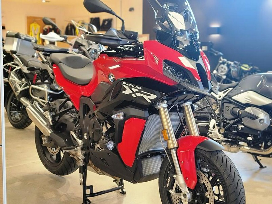 2023 BMW S 1000 XR Racing Red 2