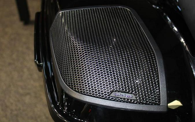 2019 Harley-Davidson® FLHXS - Street Glide® Special