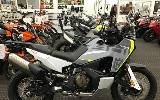 2025 Husqvarna Norden 901