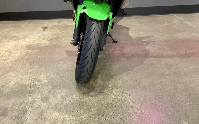 2026 KAWASKI Ninja 500