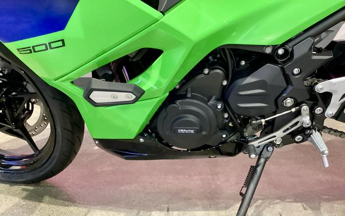 2026 KAWASKI Ninja 500