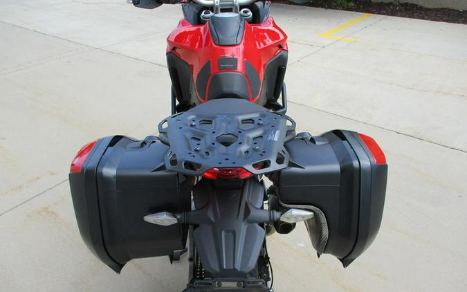 2022 Ducati Multistrada V4S Ducati Red / Spoked Wheels