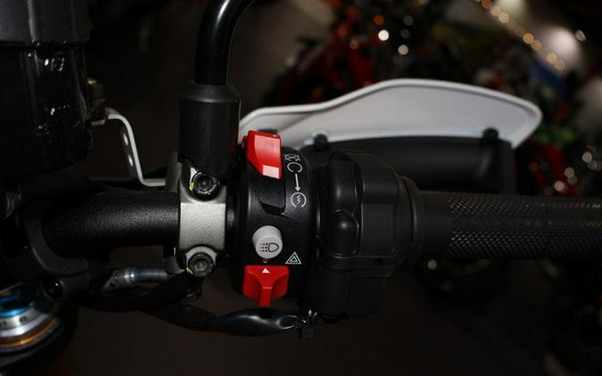 2025 Ducati Hypermotard 950 SP Special Livery 950 SP