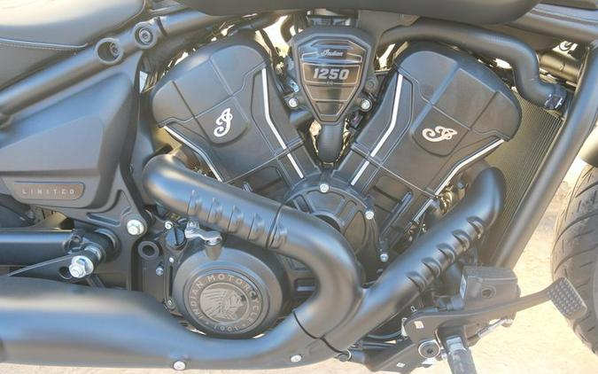 New 2025 INDIAN MOTORCYCLE SPORT SCOUT LIMITED WITH TECH PACKAGE