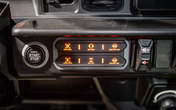 2026 Can-Am Defender Limited HD11