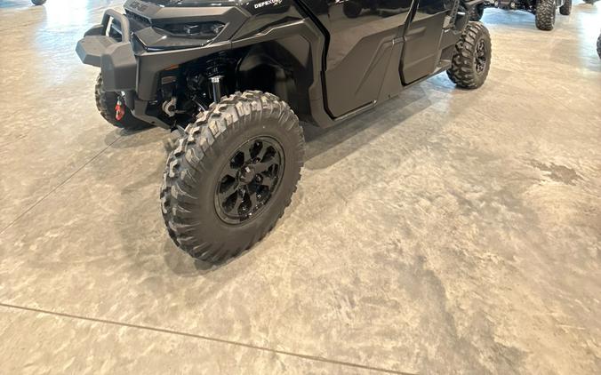 2026 Can-Am Defender MAX XT CAB HD11